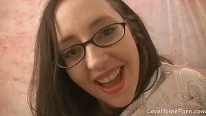 Nerdy bombshell heads insane and gives a oral pleasure